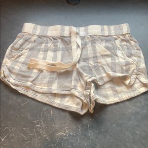 Aerie plaid pj shorts with pockets size small